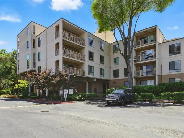 470 N Civic Dr APT 204, Walnut Creek, CA 94596