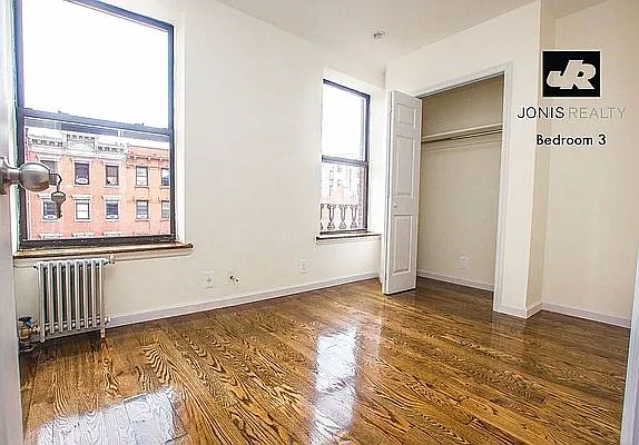 Rented by Jonis Realty | media 7