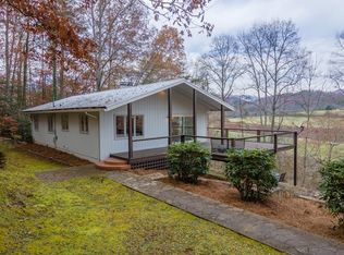 67 Hillside Dr, Franklin, NC 28734