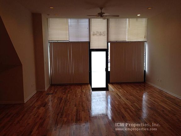 4th image of 2454 N Southport Ave #2K