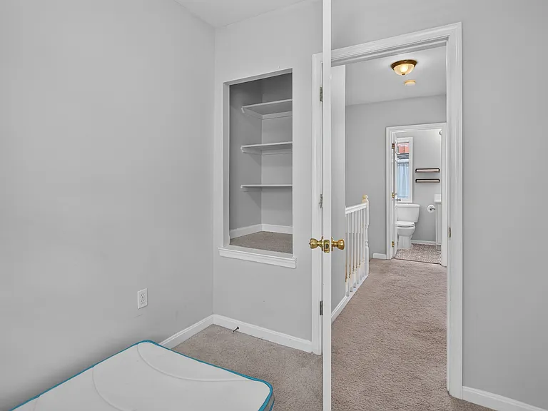 3460 Dix St NE — Photo 13