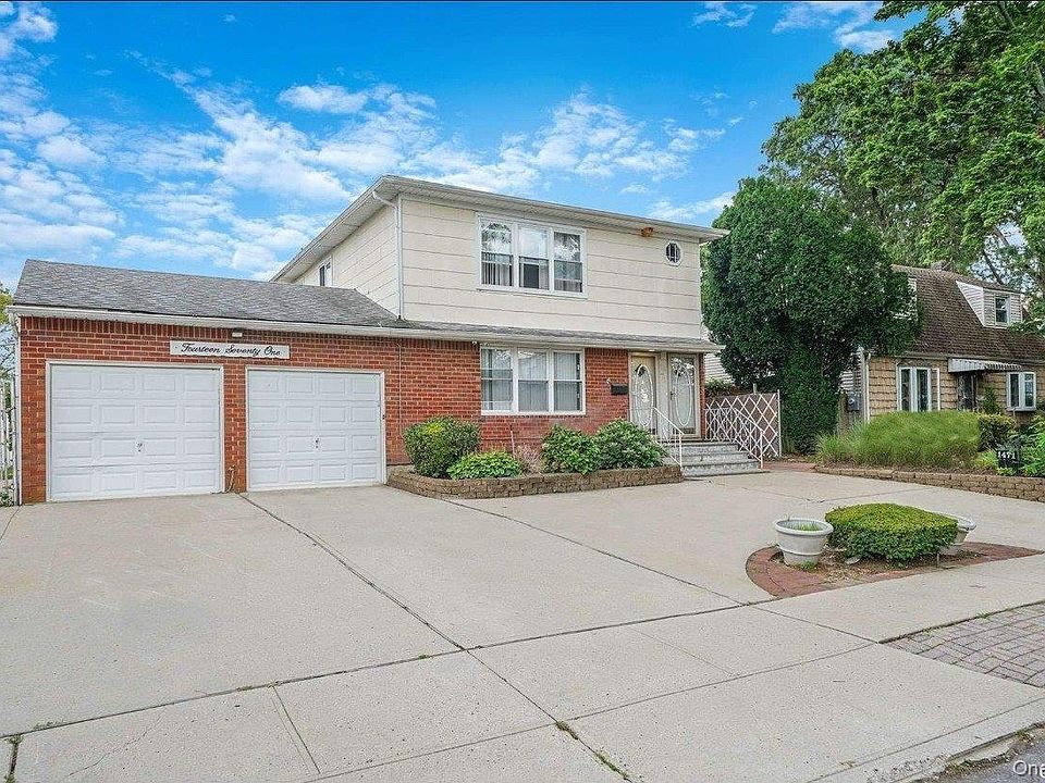 1st image of 1471 Rosser Avenue