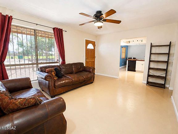 3rd image of 3024 W Bayleaf Dr