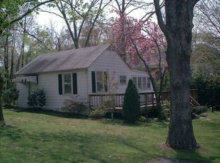 9803 Georgetown Pike, Great Falls, VA 22066