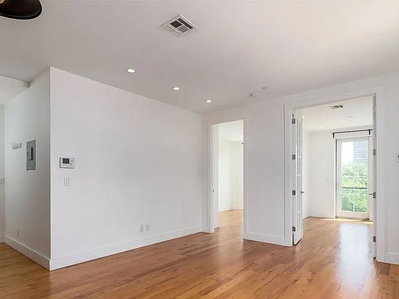 3rd image of 869 Park Ave APT 3A