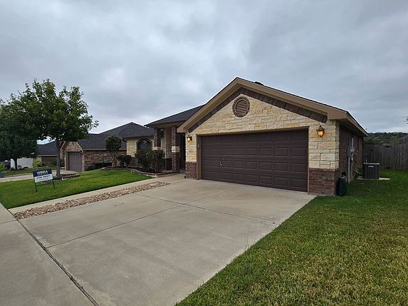 2nd image of 2510 Natural Ln