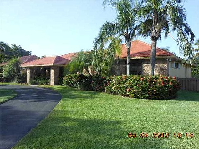 1st image of 10020 E Calusa Club Dr