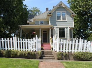 21533 Liberty St NE, Aurora, OR 97002