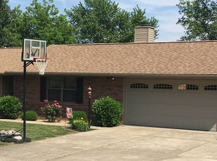 232 Bob Hite Rd, Morganfield, KY 42437