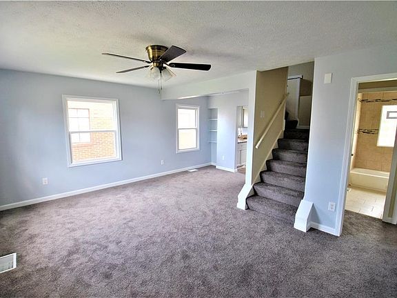 3rd image of 13513 Sherry Ave