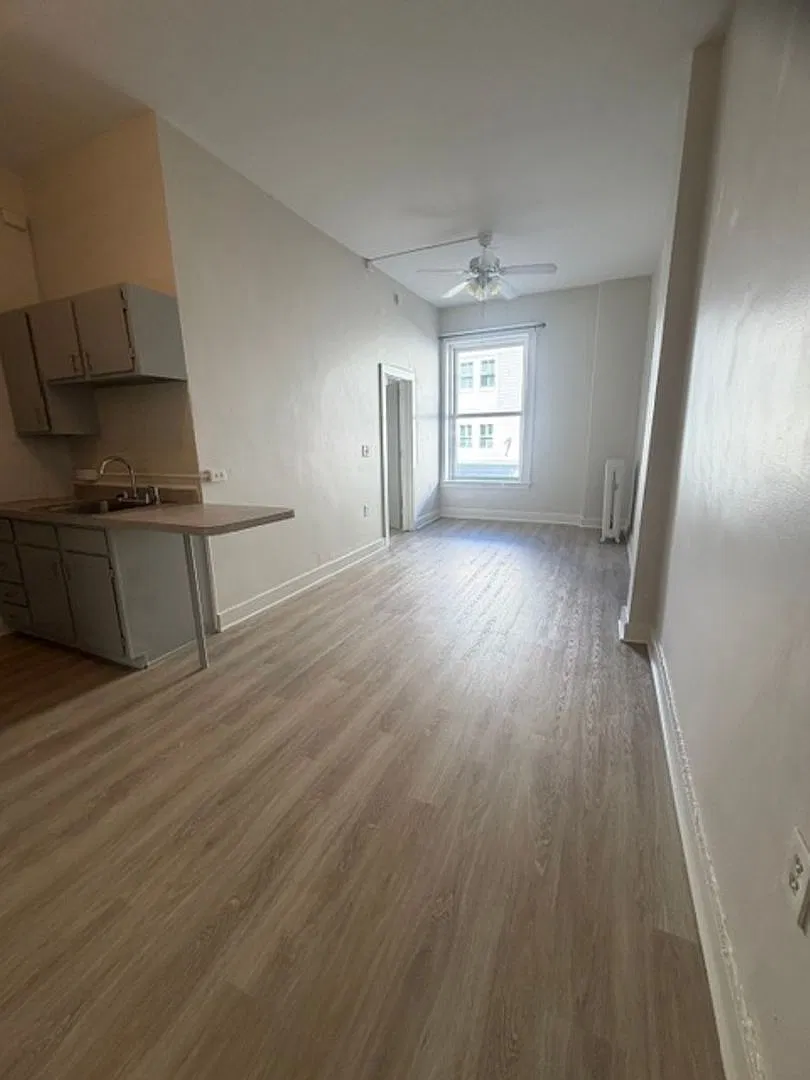 Gilbert Building LLC — Photo 1