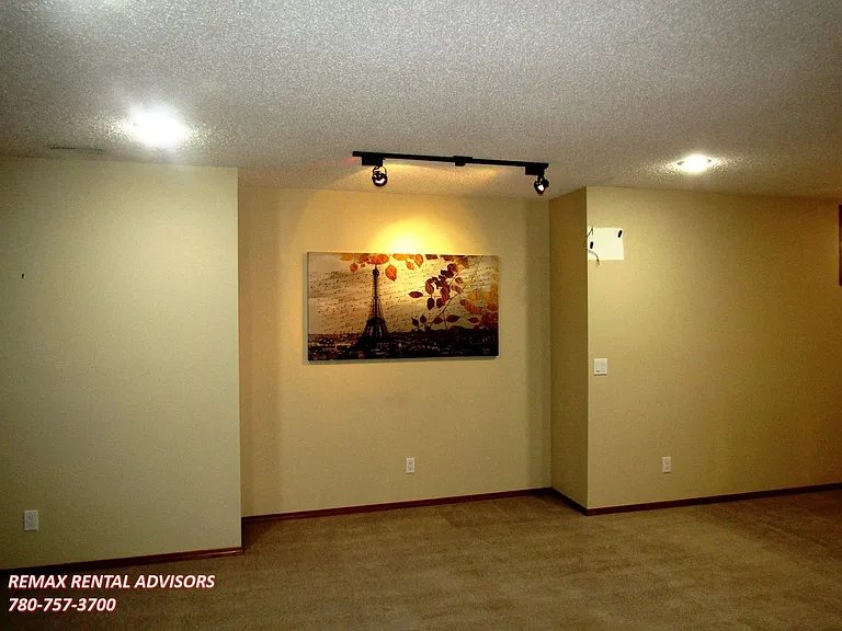 256 Edgebrook Rise NW — Photo 21