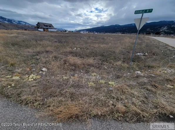 70 E Double R Dr, Irwin, ID 83428