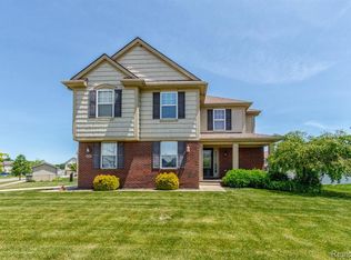 9300 Apple Cider Ln, Newport, MI 48166