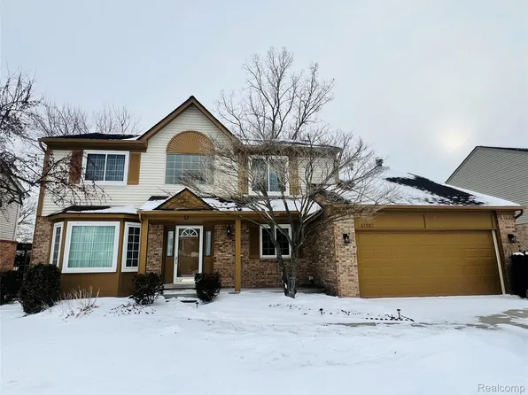 41587 Pheasant Creek Dr, Canton, MI 48188