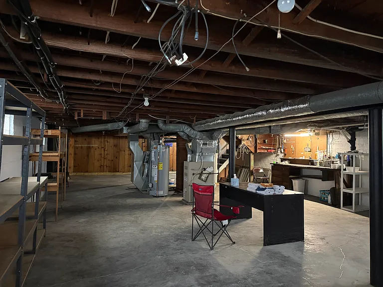 14432 Delaware Ave #B — Photo 23