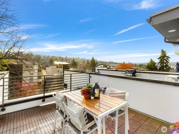 832 NW 54th Street #F, Seattle, WA 98107