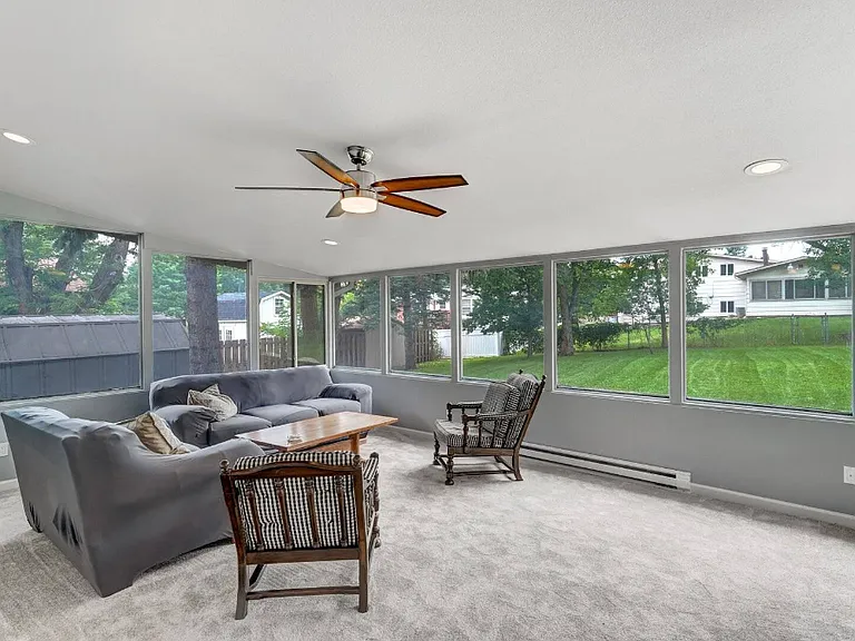 3014 Chambers Cir — Photo 4