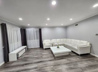 11260 Phillippi Ave, Pacoima, CA 91331