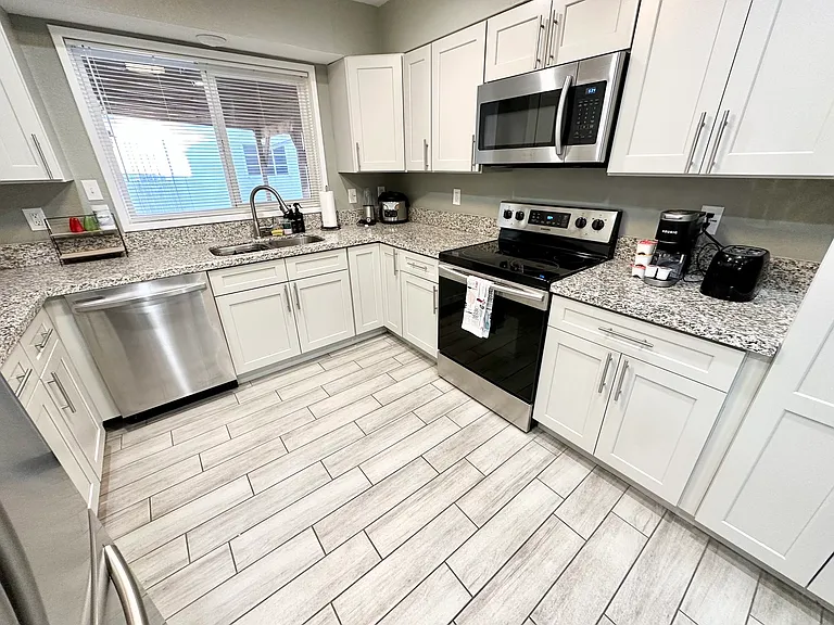 5309 Arvilla Ave NE — Photo 6