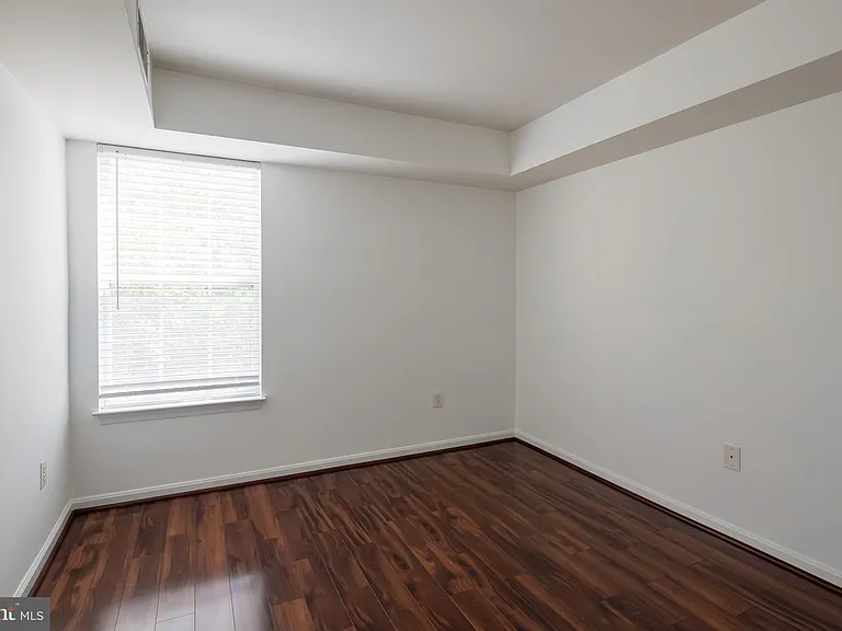 5958 Founders Hill Dr #301 — Photo 23