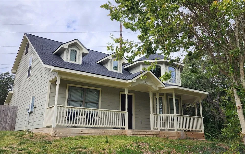 450 Chimney Hill Dr