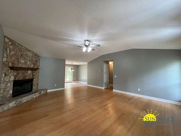 5833 Jack Stokes Rd — Photo 3