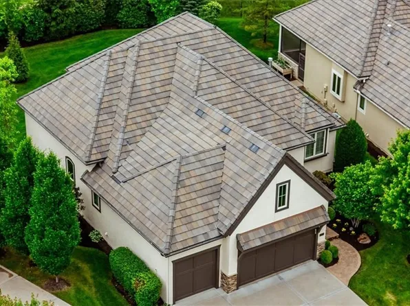 15144 Catalina St, Leawood, KS 66224