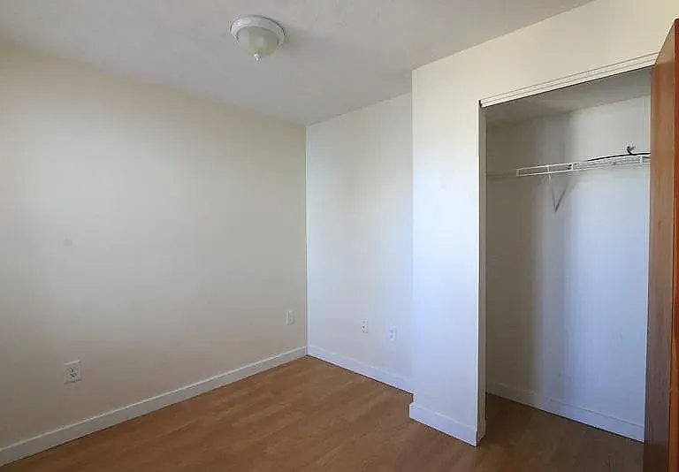 3 Holland St #3 — Photo 8