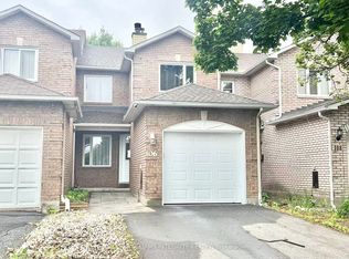106 Whitegate Cres, Ottawa, ON K2J 4B7
