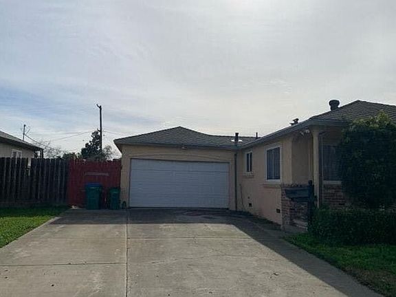 3rd image of 3488 W Euclid Ave