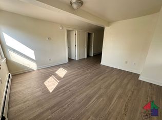 37 Malletts Bay Ave #1A, Winooski, VT 05404