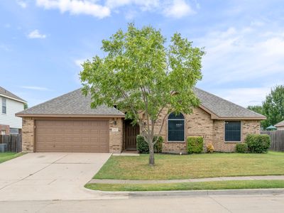 613 Hummingbird Trl, Crowley, TX, 76036