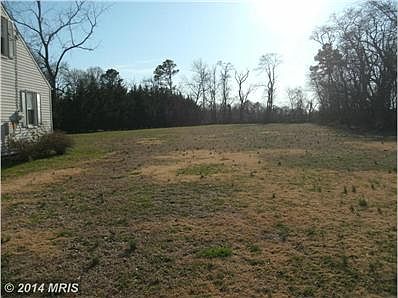 Large, buildable extra lot!