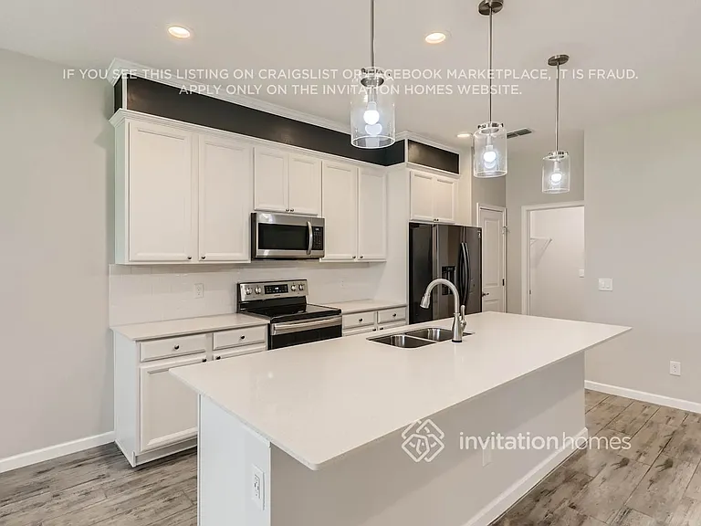 1132 Hendon Loop — Photo 8