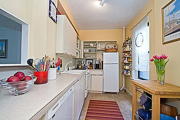 Sold by Level Group | media 3