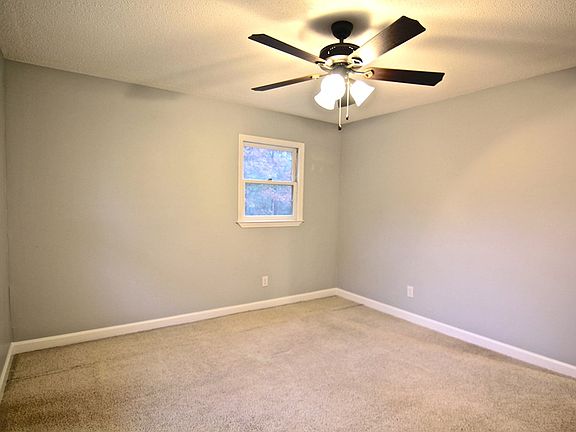 5th image of 117 Meadowview Ln