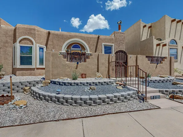 7721 Redwood Dr NW, Albuquerque, NM 87120