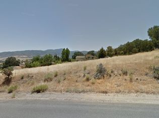 21420 Stage Dr, Tehachapi, CA 93561