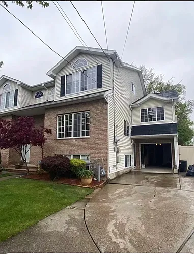 45 Sharrotts Rd #A Photo 1