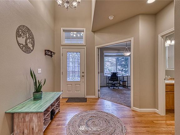 3rd image of 25834 158th Ave SE