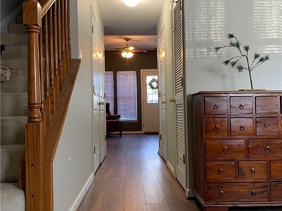 3rd image of 3010 Silverbush Ct