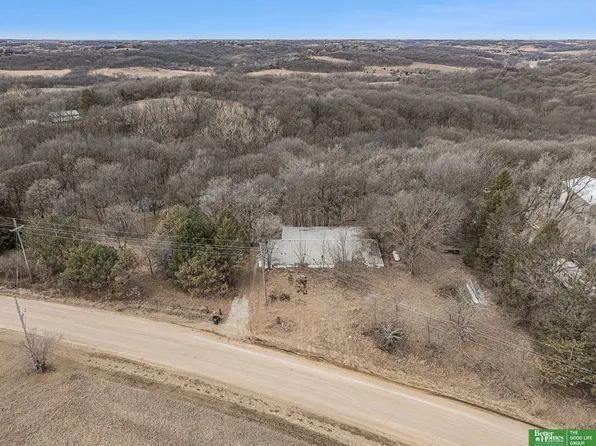 4891 County Road P39, Fort Calhoun, NE 68023