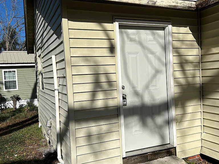 507 College Ave S — Photo 4