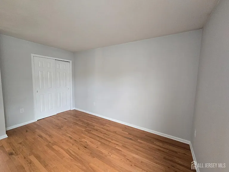 6 Chimney Ct — Photo 24