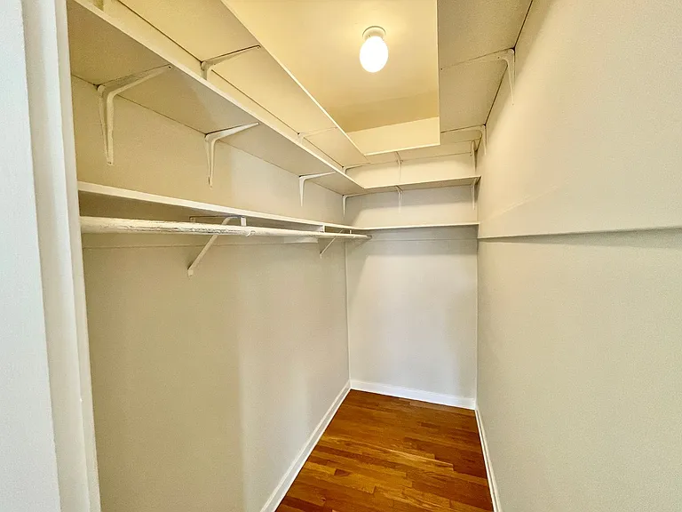 3255 Broderick St #7 — Photo 11