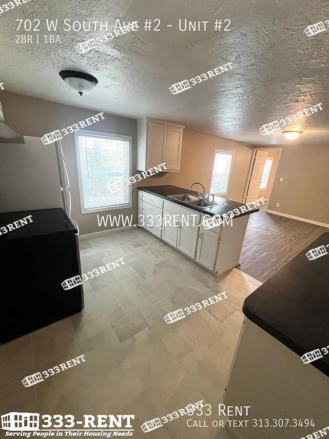 2 bed, 800 sqft, $945 — Photo 2