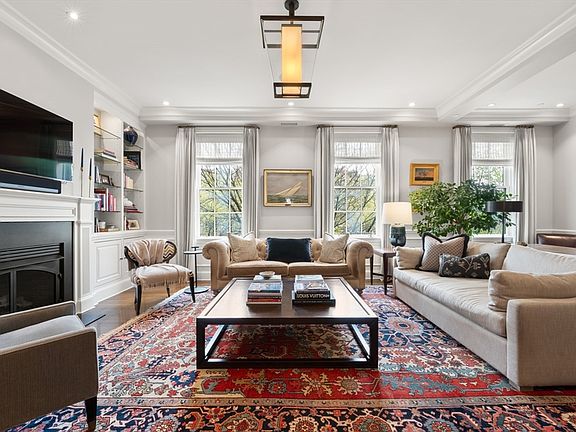 2nd image of 413-415 Commonwealth Ave #5
