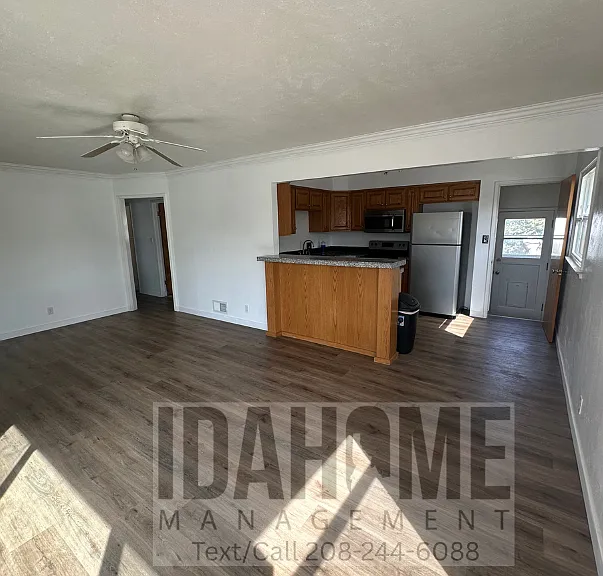 552 Euclid Ave — Photo 12