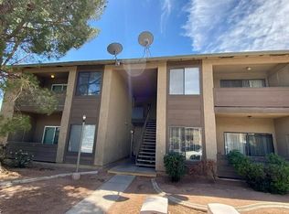 4591 Carriage Park Dr APT B, Las Vegas, NV 89121